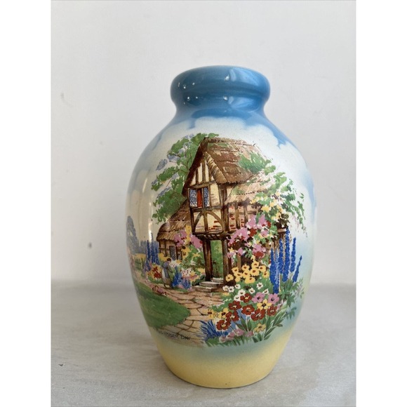 T. Lawrence Falcon Ware Vase #5171 Cottage Lupines England Vintage 1930s 7x5" - Picture 1 of 10